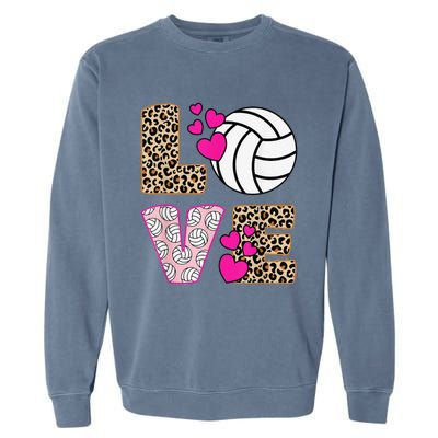 Cute Love Volleyball Leopard Print  Ladies Volleyball Garment-Dyed Sweatshirt