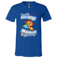 Cute Lion Wedding Offer Daddy Will You Marry My Mommy Gift V-Neck T-Shirt