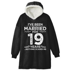 Couples Married 19 Years Retro 19th Wedding Anniversary Hooded Wearable Blanket