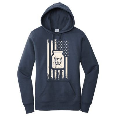 Cow Milk And Usa / American Flag For Dairy Farmer And Milk Lover Great Gift Women's Pullover Hoodie