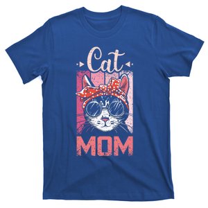 Cat Mom And Mom Cat With Cat Mother And Best Cat Mom Ever Cool Gift T-Shirt