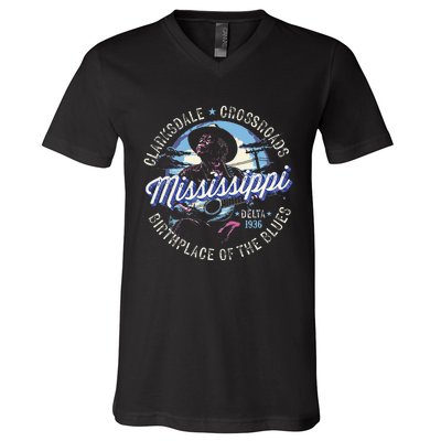 Clarksdale Mississippi Birthplace Of The Blues V-Neck T-Shirt