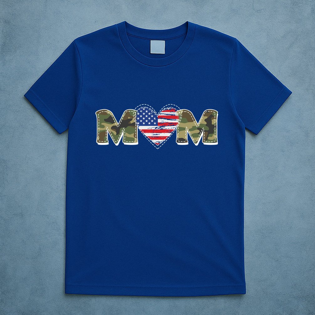 Cute Military Camouflage Mom American USA Flag Heart T-Shirt