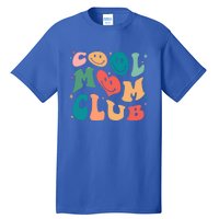 Cool Mom Club Groovy Retro Smile Cool Mom Club Aunties Gift Tall T-Shirt