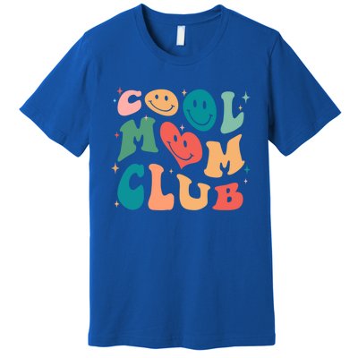 Cool Mom Club Groovy Retro Smile Cool Mom Club Aunties Gift Premium T-Shirt