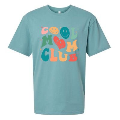 Cool Mom Club Groovy Retro Smile Cool Mom Club Aunties Gift Sueded Cloud Jersey T-Shirt