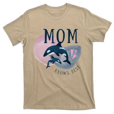 Cute Mothers Day Design Mom Knows Best T-Shirt