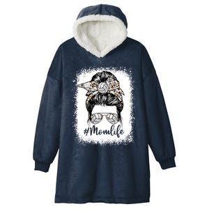 Cute Mother's Day Volleyball Mom Life Messy Bun Game Day Cute Gift Hooded Wearable Blanket