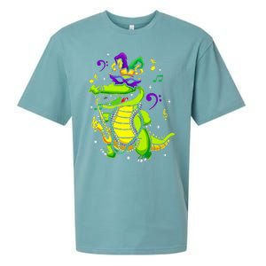 Cute Mardi Gras Alligator Sueded Cloud Jersey T-Shirt