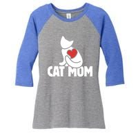 Cat Mom Gift Cats Moms Great Gift Cute Cat Mom Gift Women's Tri-Blend 3/4-Sleeve Raglan Shirt