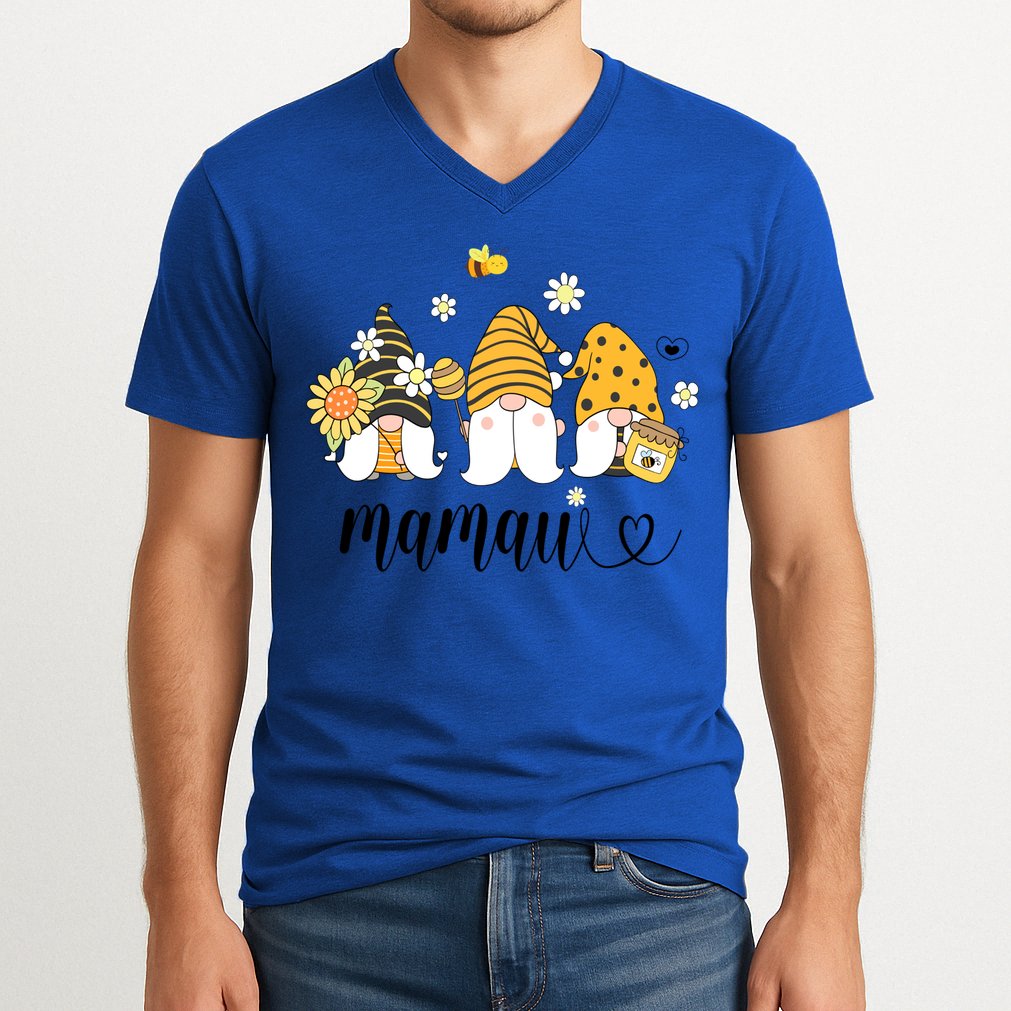 Cute Mamaw Gnomes With Bees And Sunflower Country Style Great Gift V-Neck T-Shirt