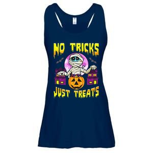 Cute Mummy Halloween No Tricks Just Treats Spooky Costume Ladies Essential Flowy Tank