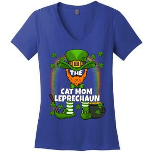 Cat Mom Leprechaun Family Matching St Patricks Day Party Gift Women's V-Neck T-Shirt