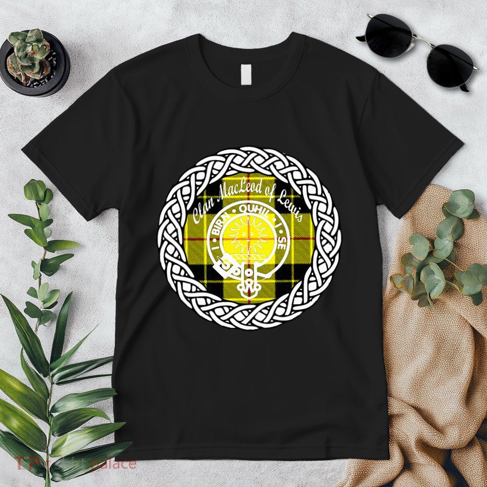 Clan Macleod Of Lewis Scottish Clan Premium T-Shirt