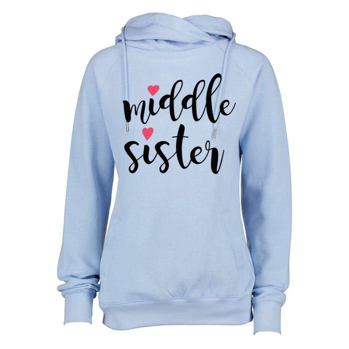 Cute Middle Sister Gift Lucky To Have Big Sis And Lil' Sister Cool Gift Womens Funnel Neck Pullover Hood