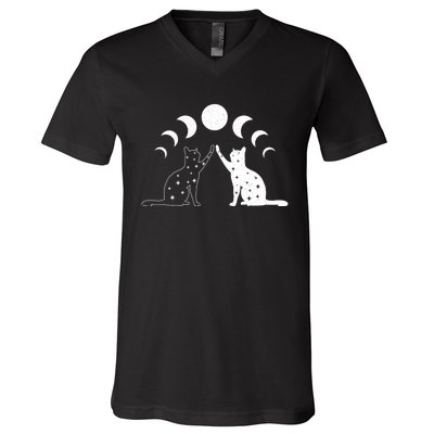 Cat Moon Vintage Witchy Cat Lovers And Celestial Enthusiasts V-Neck T-Shirt