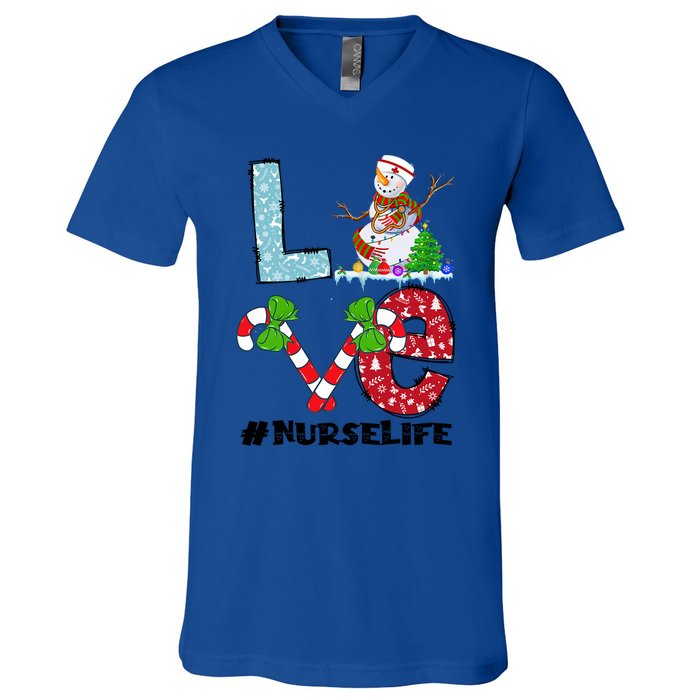 Christmas Nurse Love Nicu Rn Er Santa Snow Nurse Xmas Cool Gift V-Neck T-Shirt