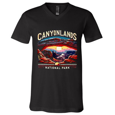 Canyonlands National Park Sunset Landscape Graphic V-Neck T-Shirt