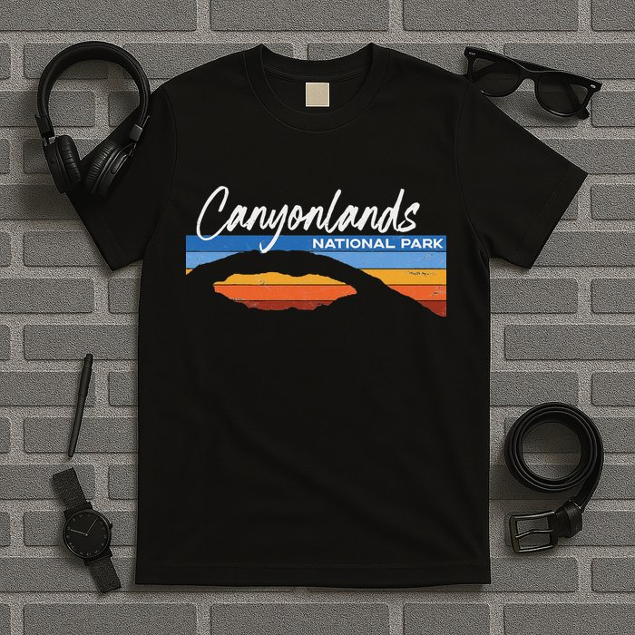 Canyonlands National Park Moab Utah Vacation Retro Ut T-Shirt