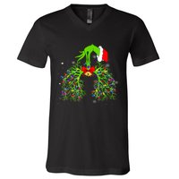 Christmas Nurse Respiratory Therapist Lung Xmas Lights V-Neck T-Shirt