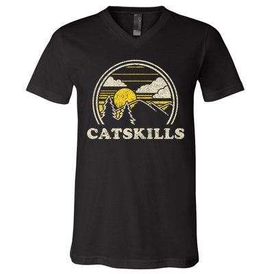 Catskills New York Ny Vintage Hiking Mountains V-Neck T-Shirt