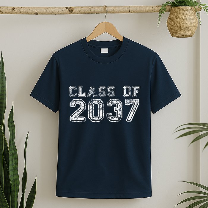 Class Of 2037 Grow With Me First Day Of School Graduation T-Shirt
