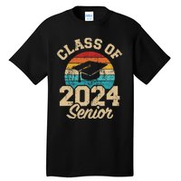 Class of 2024 senior vintage and retro Tall T-Shirt