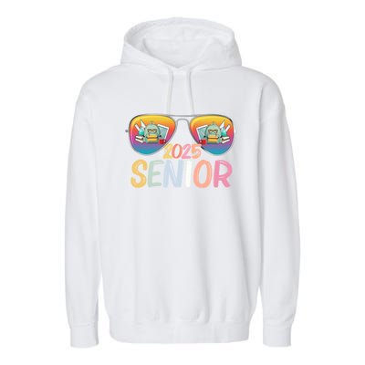 Class Of 2025 Sunglasses Senior 2025 Graduation Party Great Gift Garment-Dyed Fleece Hoodie