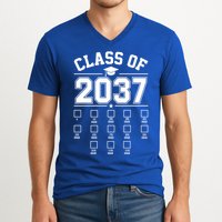 Class Of 2037 Grow With Me Checklist Kindergarten 12th Grade V-Neck T-Shirt