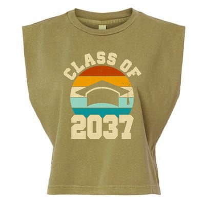 Class Of 2037 Kindergarten Graduation Retro Garment-Dyed Women's Muscle Tee