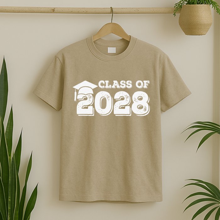 Class Of 2028 Senior Graduation 2028 T-Shirt