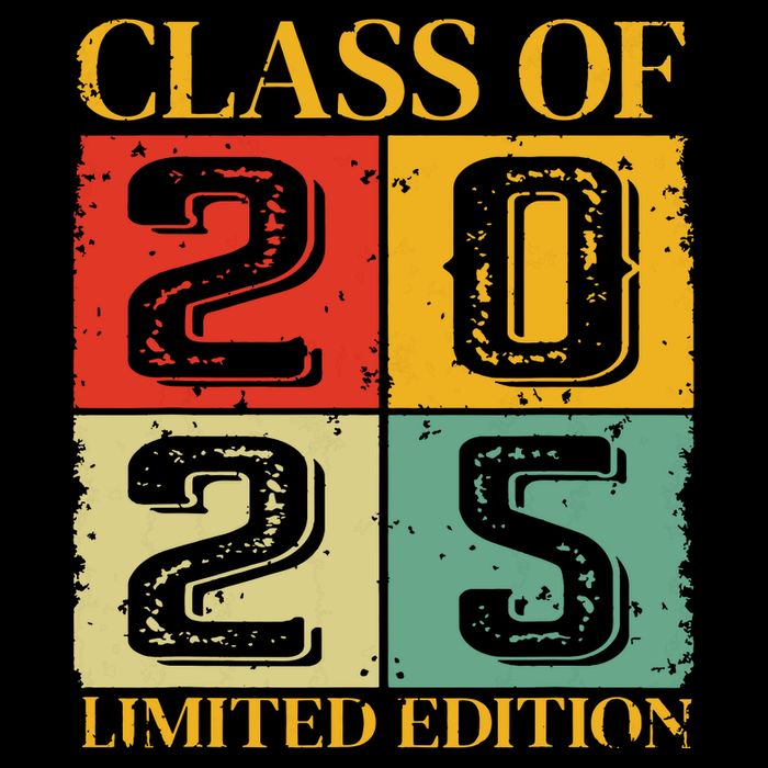 Class Of 2025 Cropped Pullover Crew