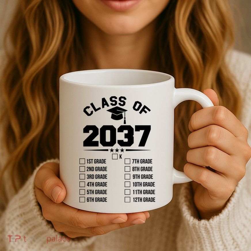 Class Of 2037 Grow With Me Checklist Kindergarten 12th Grade Mug