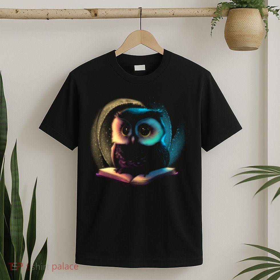 Cute Owl Animal With Book T-Shirt