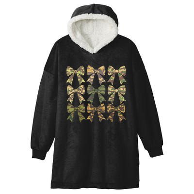 Camouflage Old Camo Bow Camo Coquette Bow Hunting Women Girl Hooded Wearable Blanket