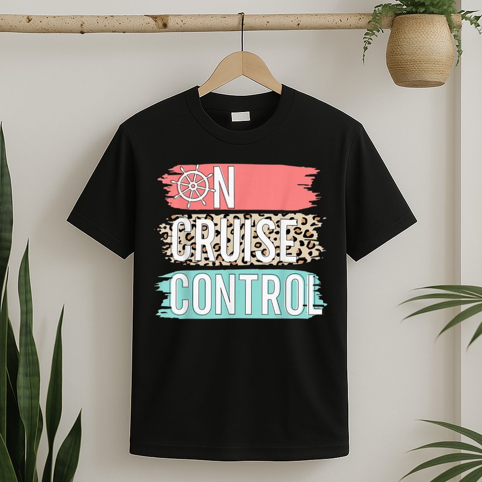 Control On Cruise Leopard Funny Summer Vacation Family Wo T-Shirt