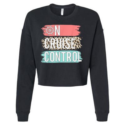 Control On Cruise Leopard Funny Summer Vacation Family Wo Cropped Pullover Crew