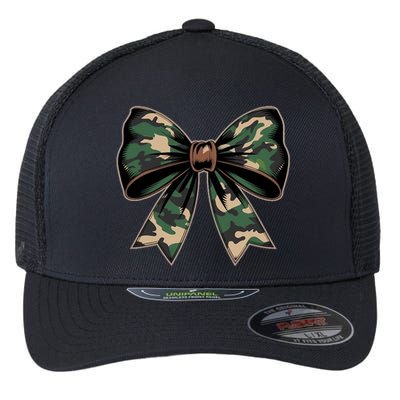 Camouflage Old Camo Bow Camo Coquette Bow Hunting Flexfit Unipanel Trucker Cap