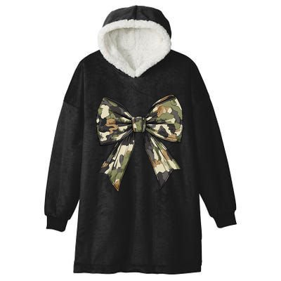 Camouflage Old Camo Bow Camo Coquette Bow Hunting Women Girl Hooded Wearable Blanket