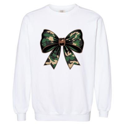 Camouflage Old Camo Bow Camo Coquette Bow Hunting Garment-Dyed Sweatshirt