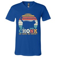 Chonk Oh Lawd He Comin' Cat Scale Meme Funny Cat Lover Cat Day V-Neck T-Shirt