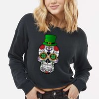 Cool St Patricks Day Irish Day Of The Dead Skull Cropped Pullover Crew