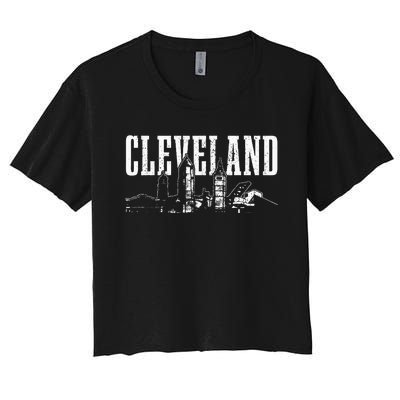 Cleveland Ohio Skyline Pride Vintage Cleveland Women's Crop Top Tee