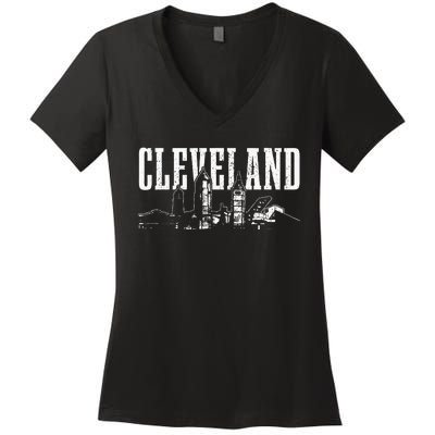 Cleveland Ohio Skyline Pride Vintage Cleveland Women's V-Neck T-Shirt