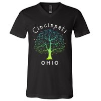 Cincinnati Ohio With Tree Love For Cincinnati V-Neck T-Shirt