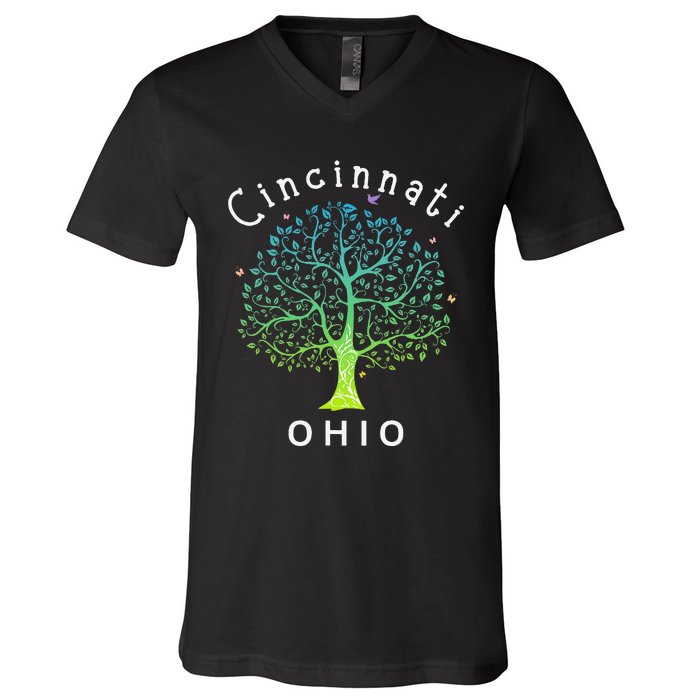 Cincinnati Ohio With Tree Love For Cincinnati V-Neck T-Shirt