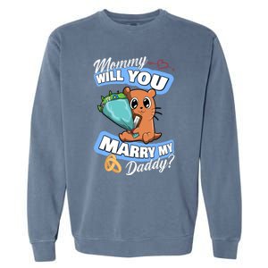 Cute Otter Wedding Offer Mommy Will You Marry My Daddy Cute Gift Garment-Dyed Sweatshirt