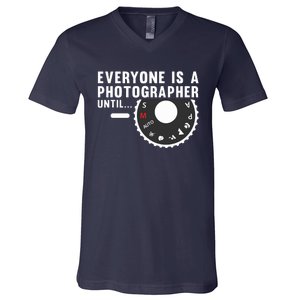 Cool Photographer Art For Men Women Photography Camera Lover V-Neck T-Shirt