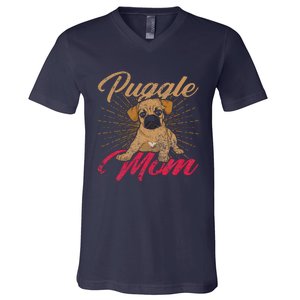 Cute Pet Animal Dog Lover Puggle Mom Mothers Day Puggle V-Neck T-Shirt