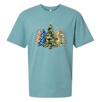 Camo Print Christmas Trees With Camouflage Print Xmas Sueded Cloud Jersey T-Shirt